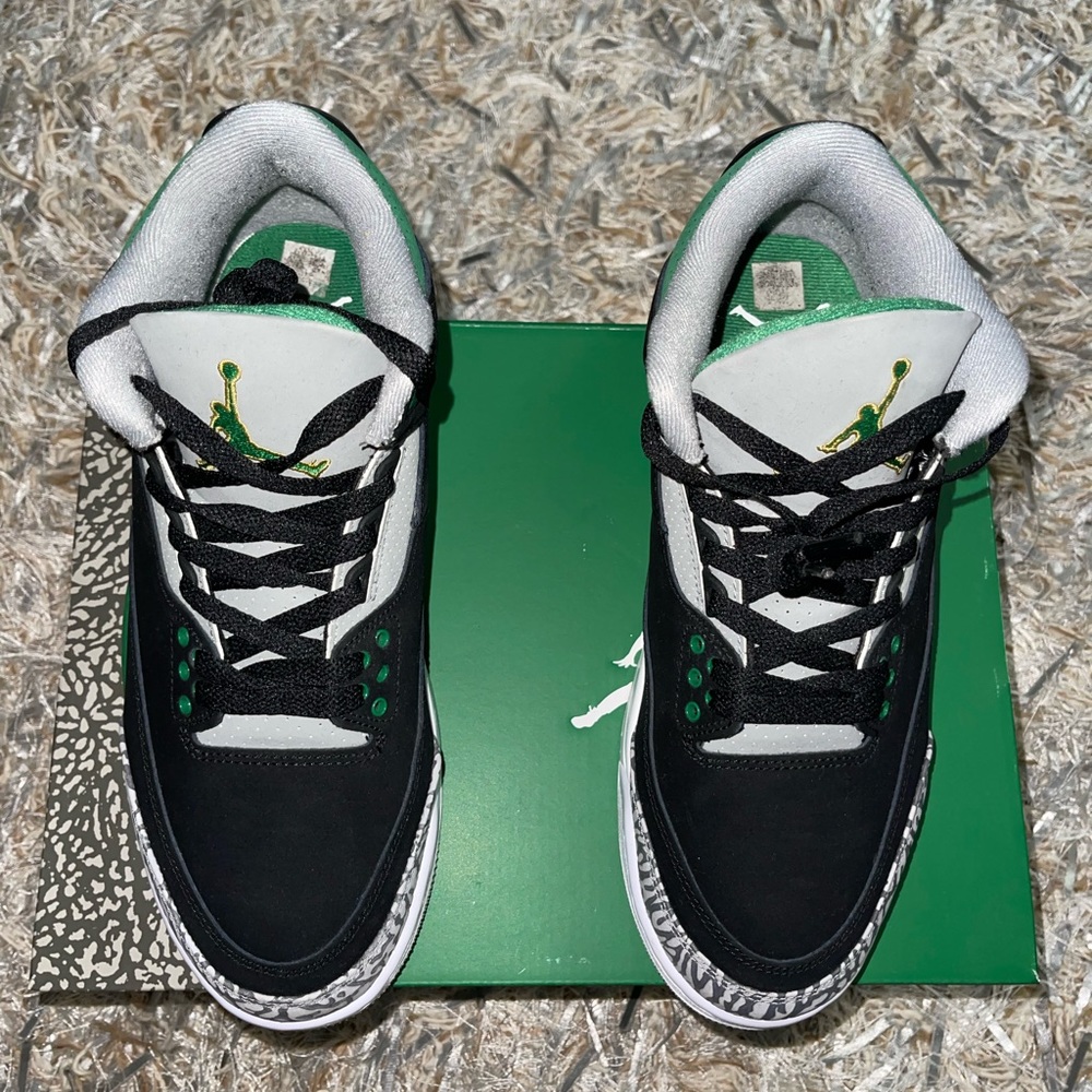 Air Jordan 3 Retro Pine Green 2021
